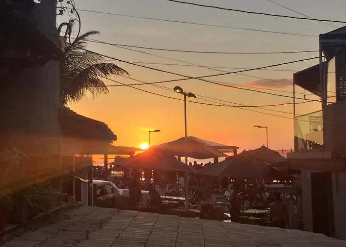 Pe N\'Areia Beach Hostel